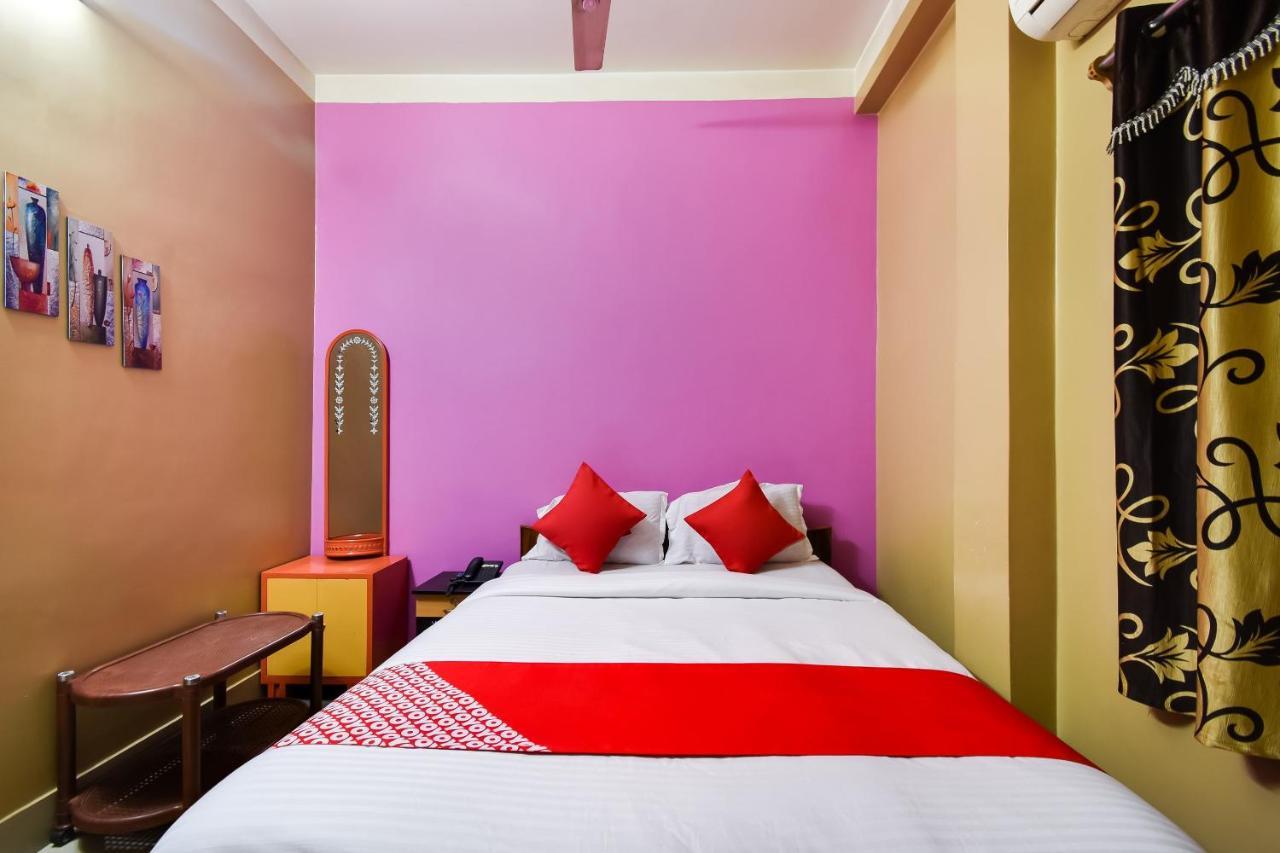 Jangipur Oyo 44160 Hotel Sahana מראה חיצוני תמונה